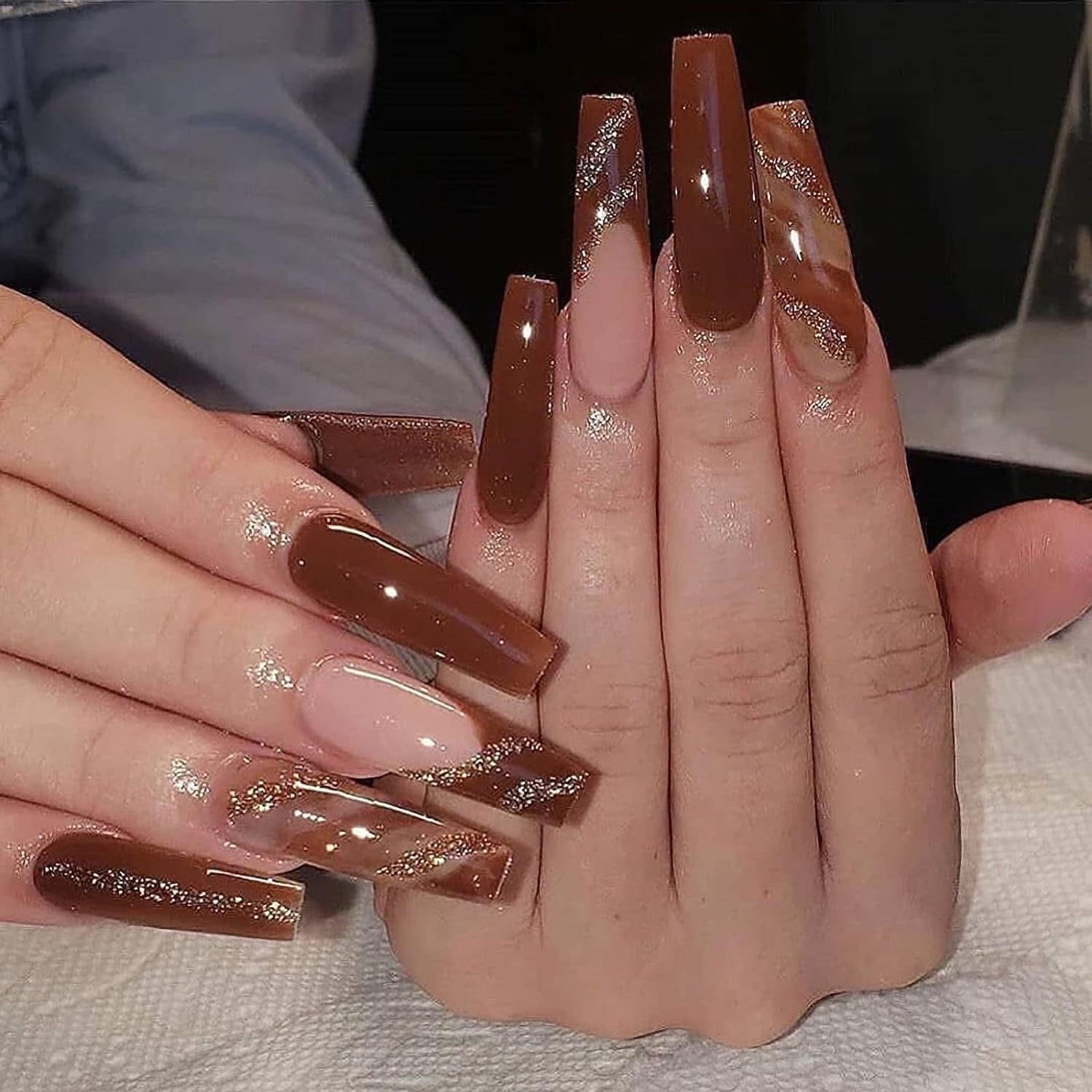 Press on False Nails Full Cover Glue Stick on Fake Nails - Long Coffin, Brown Fall Acrylic, 24Pcs, Bling Glossy Manicure for Women and Girls